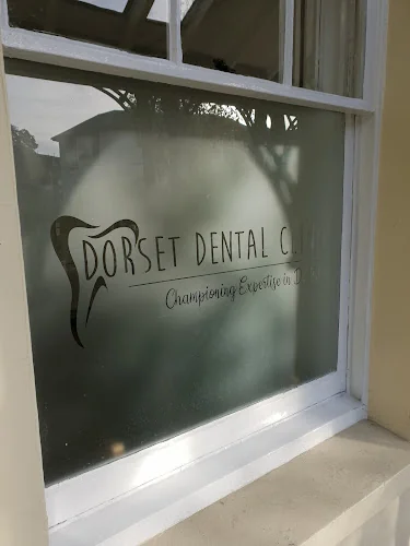 Dorset Dental Implants - Cosmetic dentist in Poole