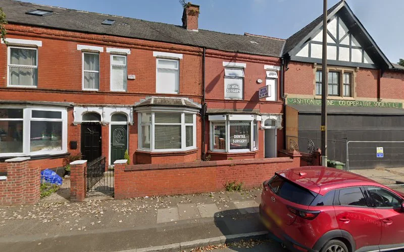 Martinez A - Dentist in Ashton-under-Lyne