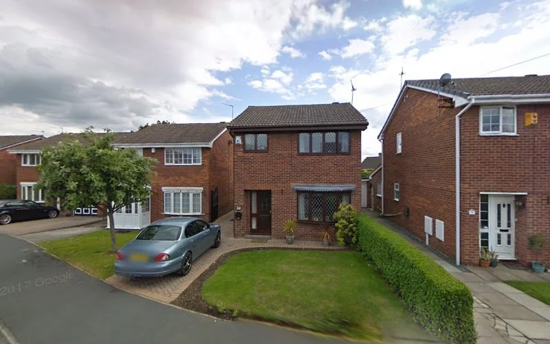 Chris Frizzell Dentures - Dental clinic in Doncaster