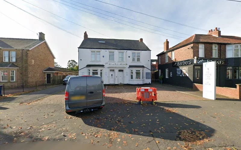 Mr S U Chohan & Associates - Dentist in Newcastle upon Tyne