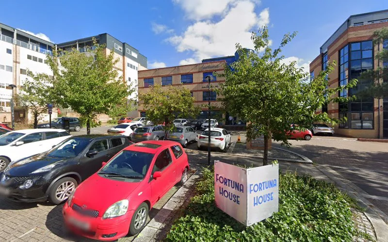 Invisalign Milton Keynes - Dentist in Milton Keynes