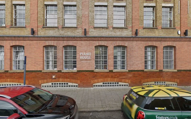 Pavilion Dental Centre - Dental clinic in London