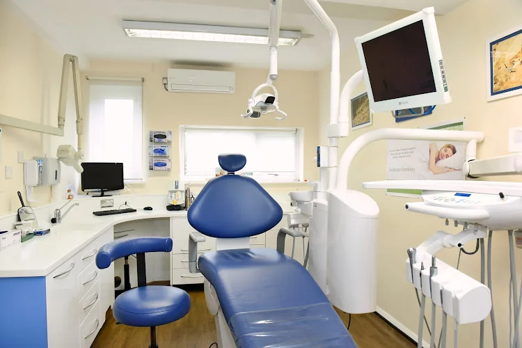 Oxford Implant Centre - Dental clinic in Oxford