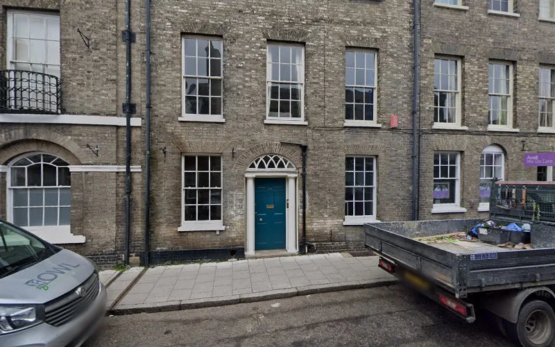 Wardle Simon - Dentist in Bury Saint Edmunds