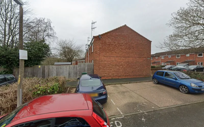 Mestry S Dr - Dental clinic in Redditch