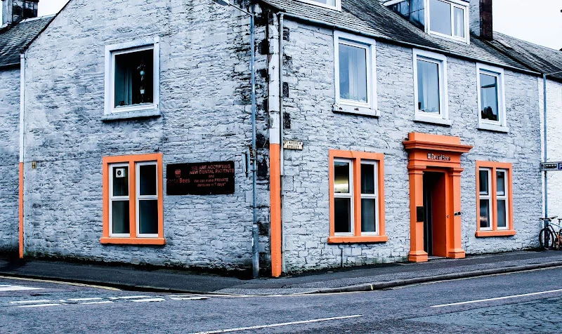 DentalBees Dental Practice Castle Douglas - Dental clinic in Castle Douglas