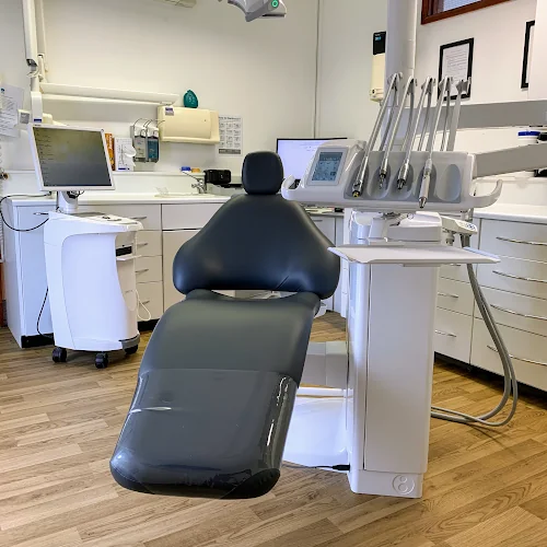 Gwaun Cae Gurwen Dental Practice - Dentist in Ammanford