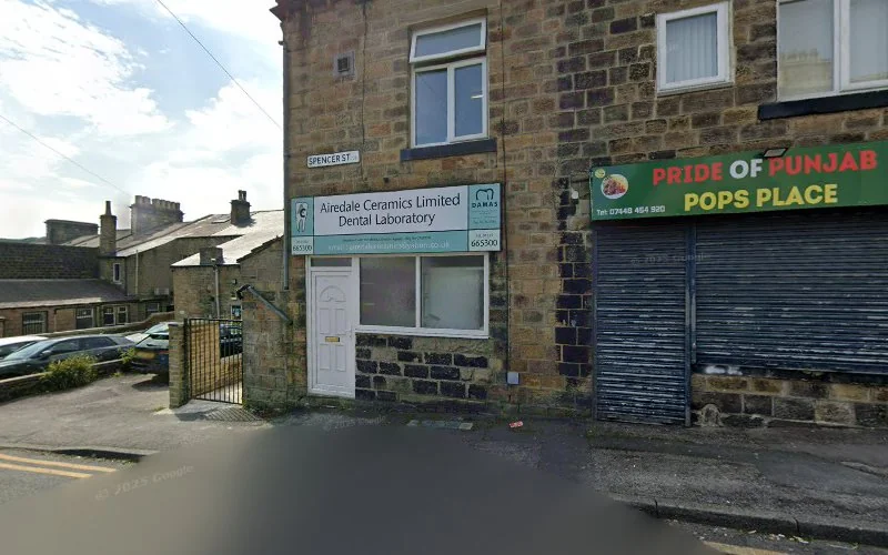 Airedale Ceramics - Dental laboratory in Keighley