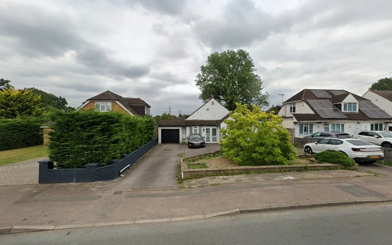 SmilesbyJag - Cosmetic dentist in St Albans