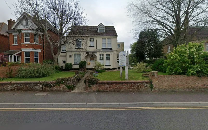 Brooks J - Dental clinic in Poole