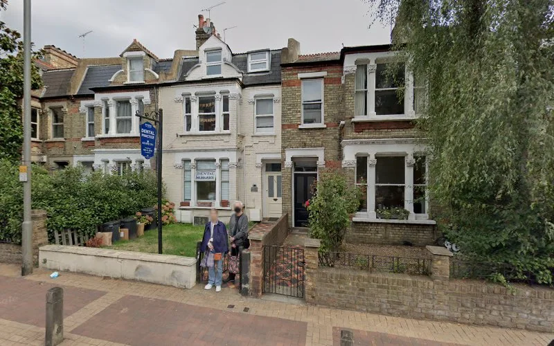 Riverside Dental Practice - Dentist in London