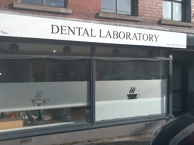 Ogmore Dental Laboratory - Dental laboratory in Bridgend