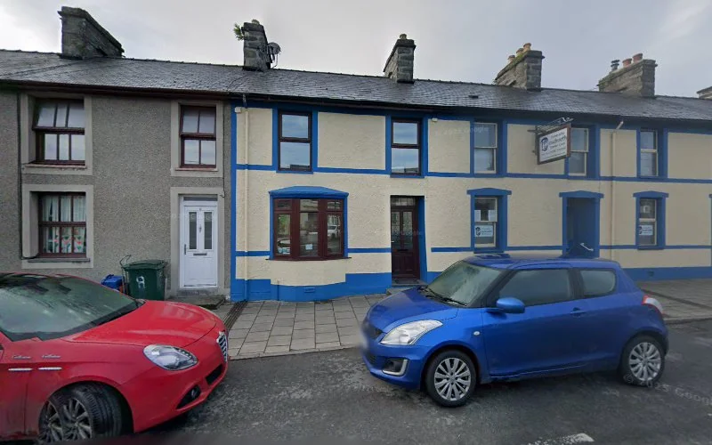 Deintyddfa Deudraeth - Dental clinic in Penrhyndeudraeth