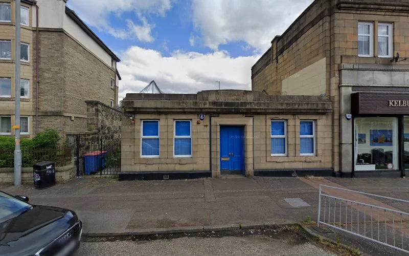 McClure Dr S - Dental clinic in Paisley