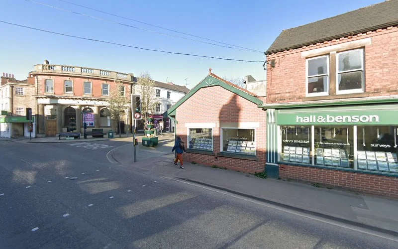 Dr Mohit Mittal Orthodontist (Invisalign Aligners & Fixed Braces Provider) - Orthodontist in Belper