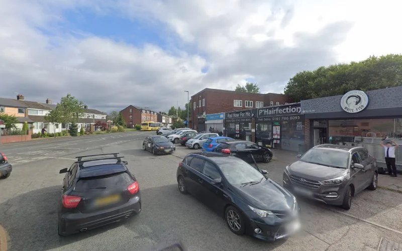 Unsworth Smile Clinic - Dental clinic in Bury