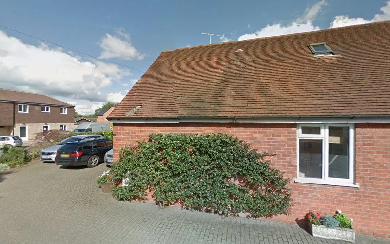 Chugani Vikram Gul - Dentist in Reading