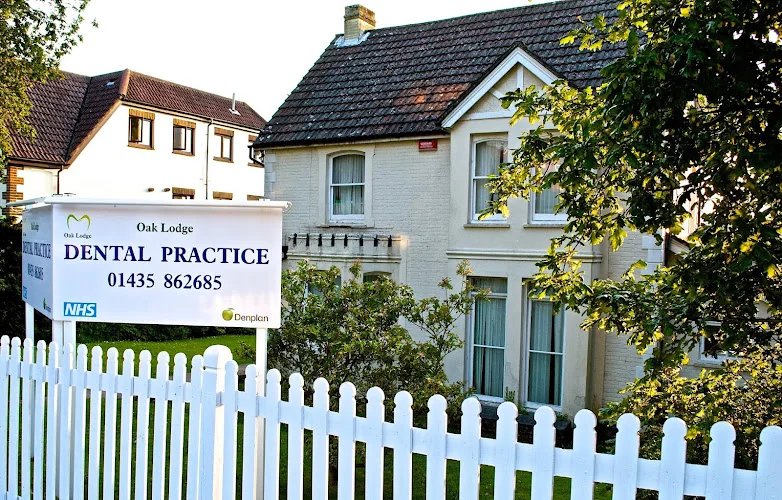 Oak Lodge Dental - Dental clinic in Heathfield