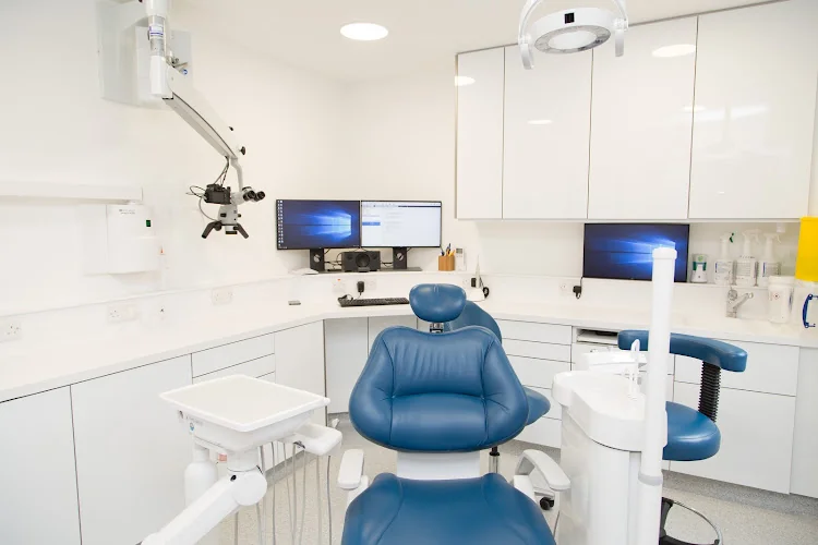 Surrey Periodontics - Dental radiology in West Byfleet