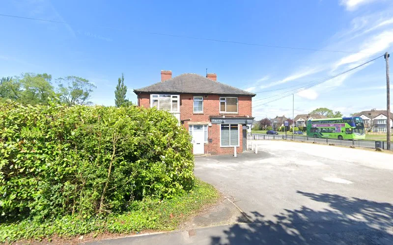 Grewal P - Dental clinic in Leeds