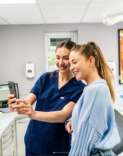 Kissdental - Cosmetic dentist in Liverpool