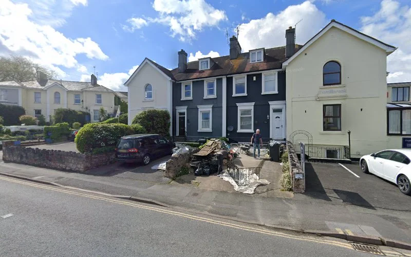 Price Robert - Dental clinic in Torquay