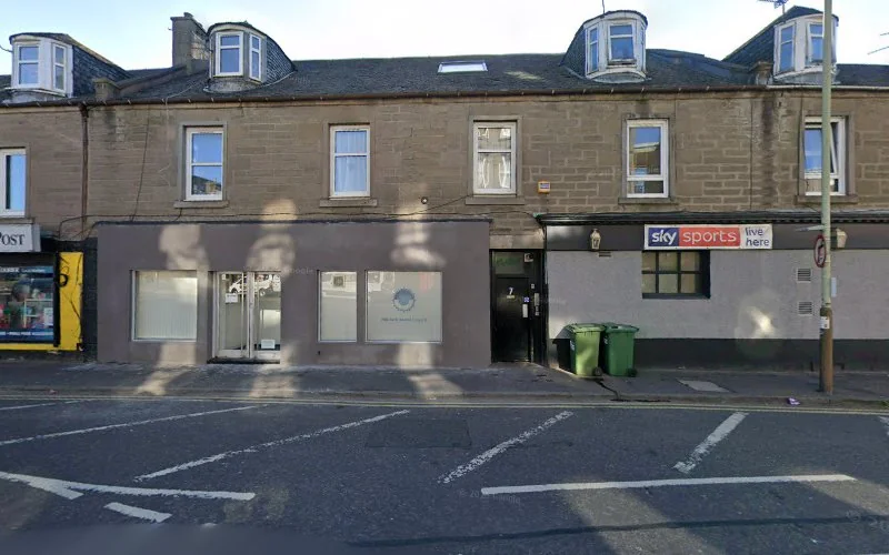 Stephen D - Dental clinic in Dundee