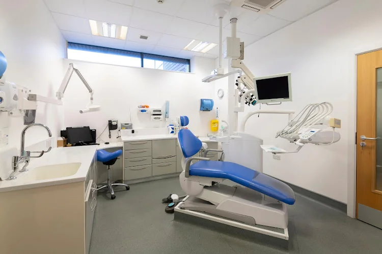 Sheffield Dental and Specialist Centre - Dentist in Sheffield