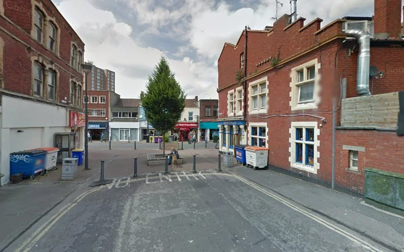 mydentist, East Street Dental Practice, Bristol - Dentist in Bristol