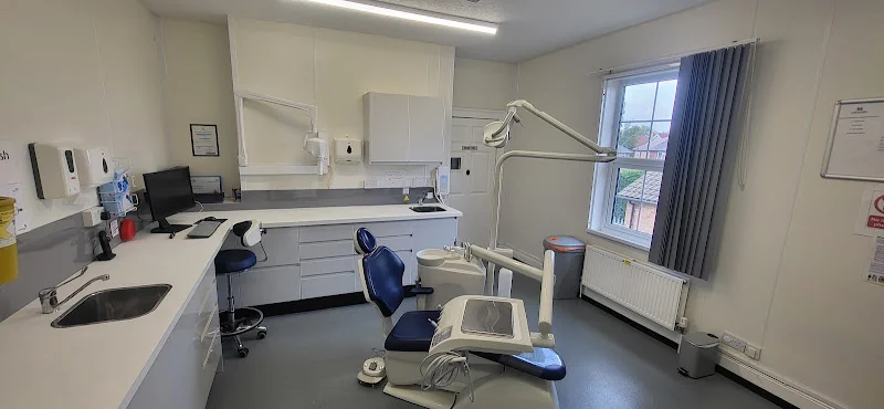 Longfield Lodge Dental Practice - Dentist in Manchester