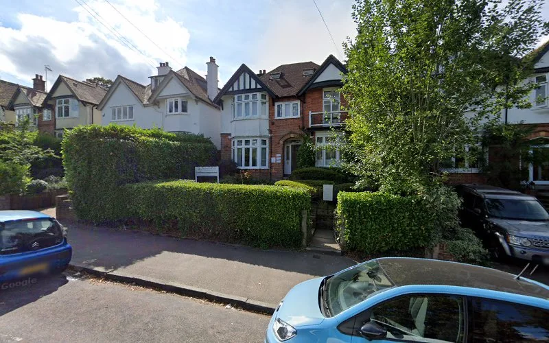 Warwick Park Dental Practice - Dental clinic in Tunbridge Wells