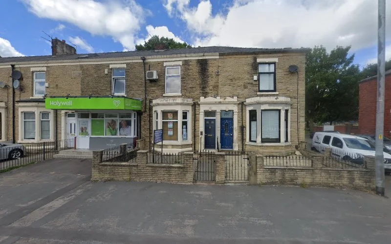 Andrew Robinson Dental - Dental clinic in Preston