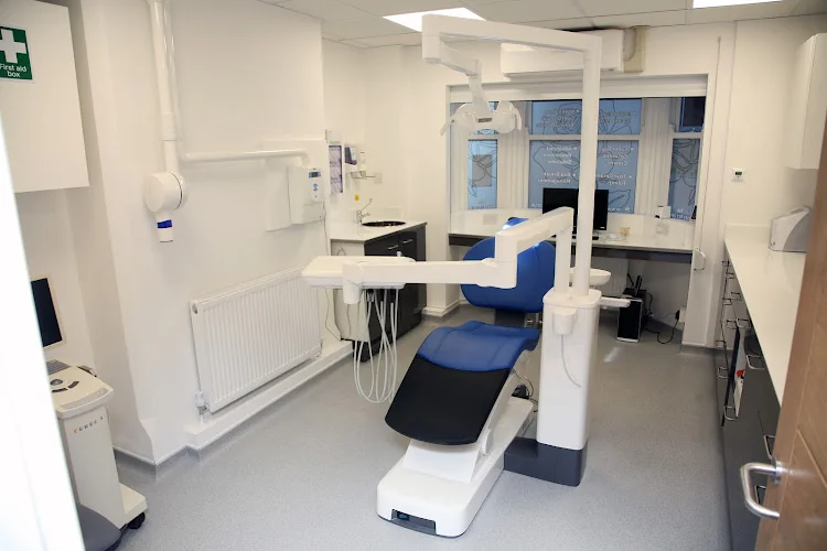 Little Way Periodontics, Specialist Dental Practice - Periodontist in Nottingham