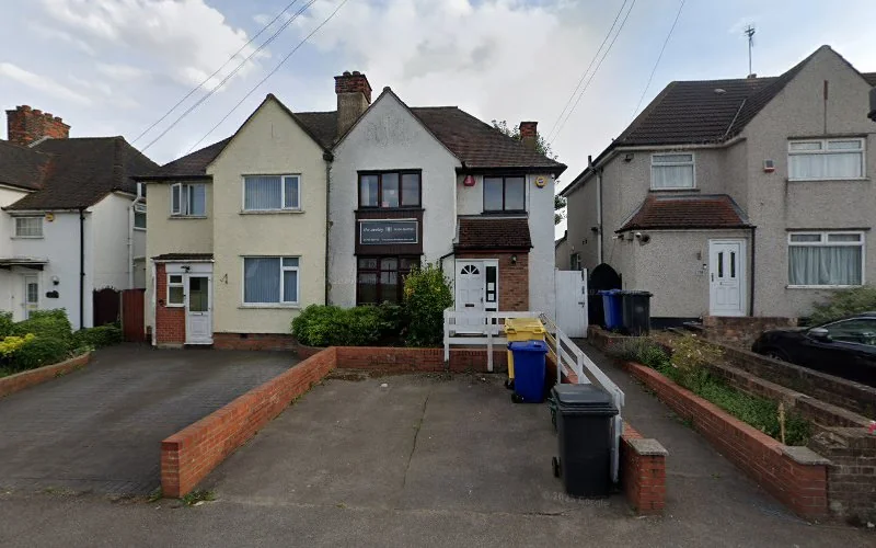 Vohra S - Dental clinic in South Ockendon