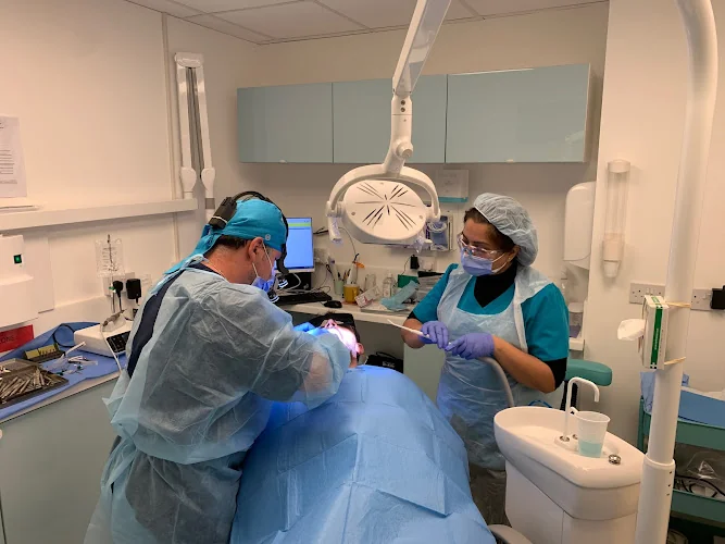 Enamour Dental Clinic - Dental clinic in Sutton