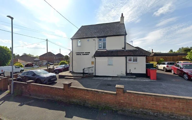 Mr Lee & Associate - Dentist in Rayleigh