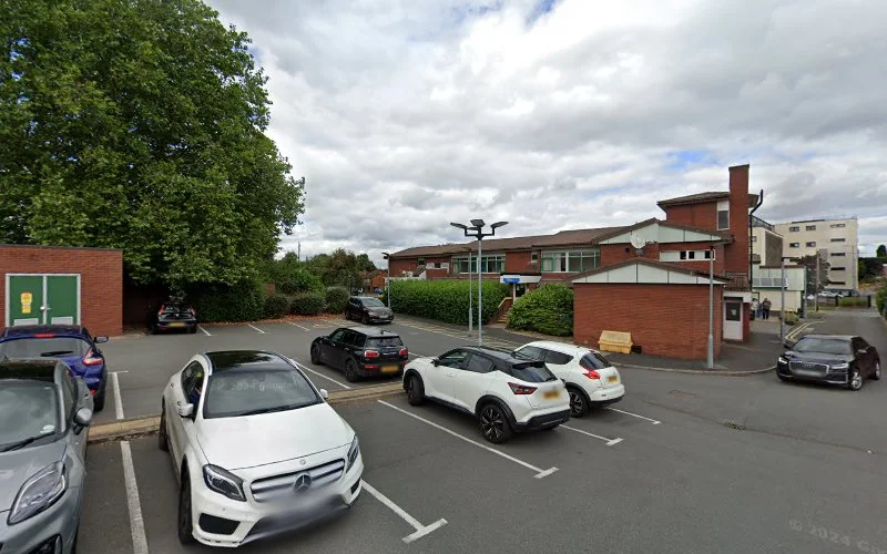 Westwood & Cockram - Dental clinic in Kingswinford