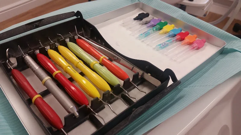 PerioClinic - Dental implants periodontist in Ilford