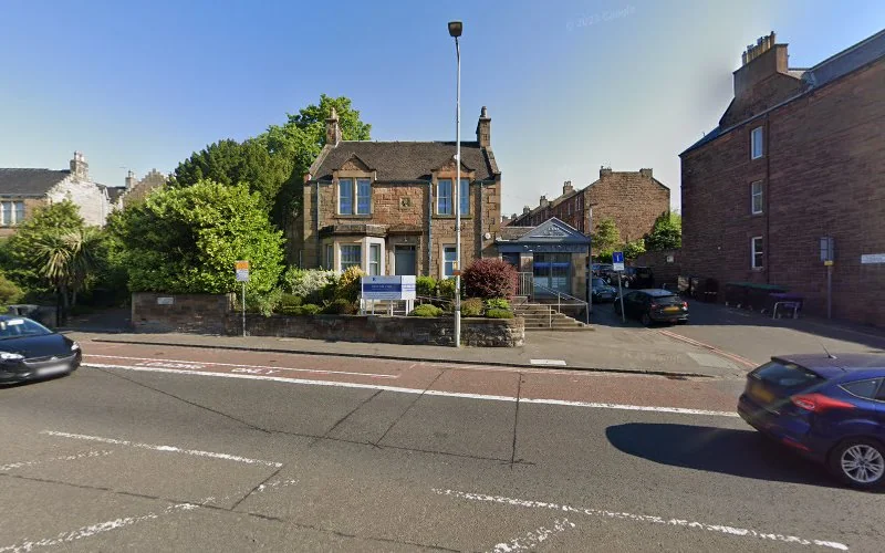 Strugan S - Dental clinic in Edinburgh