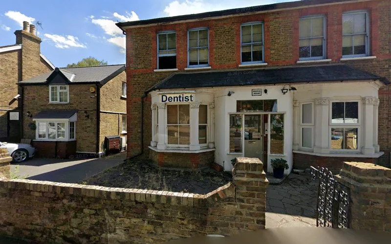 The Practice On The Green - Dental clinic in Feltham