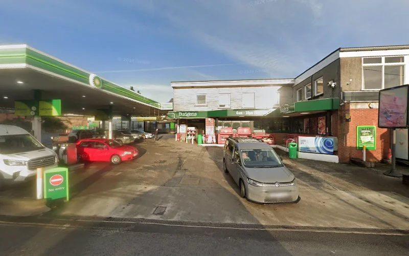 Mark Lancashire Dental Laboratory