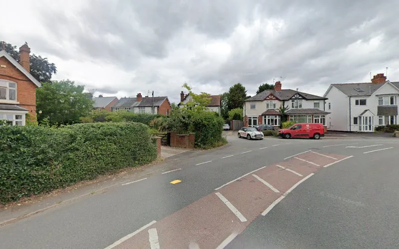 Smile Craft Studio Ltd - Dentist in Redditch