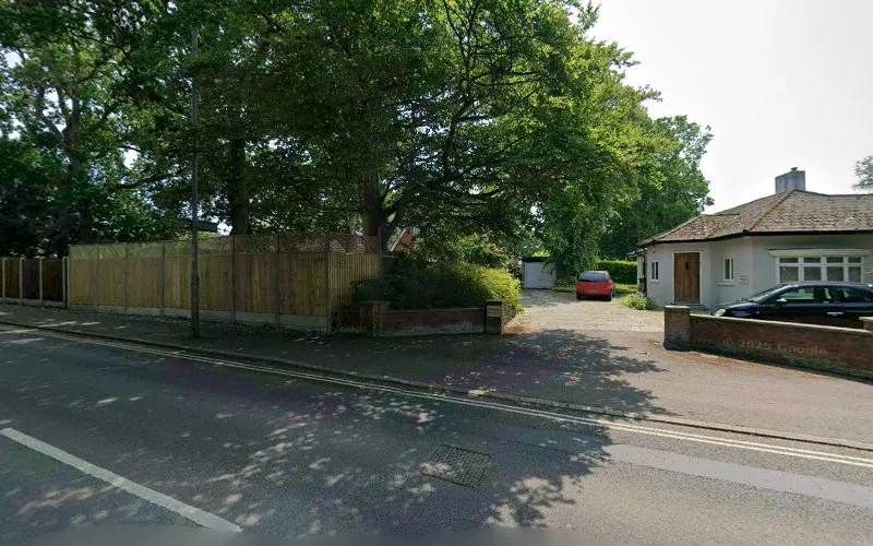 Dillingham M J - Dental clinic in Christchurch