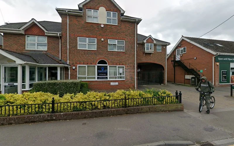 Dr M Livingstone - Dentist in Reading