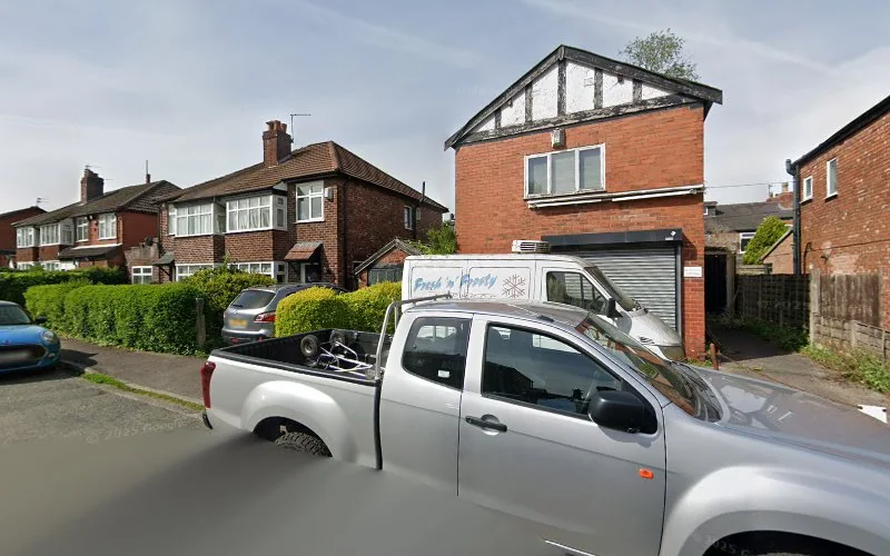 Pro-dent Studios - Dental clinic in Cheadle