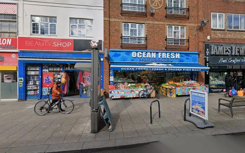 Patel Uday - Dentist in Croydon