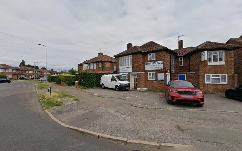 Lightstone Mr a & Associates - Dentist in Borehamwood