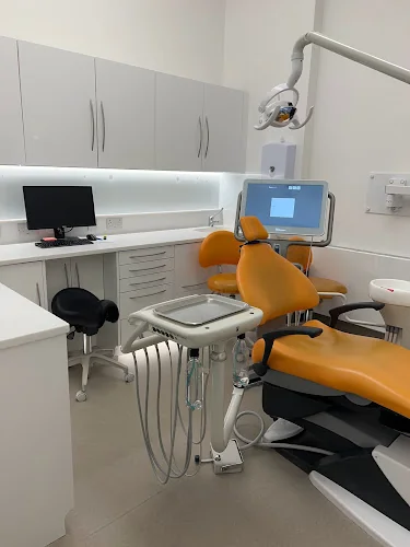 Docklands Dental House - Dentist in London