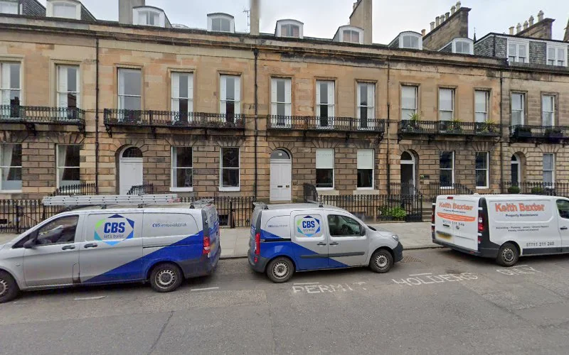 18 Manor Place Dental Practice - Dental clinic in Edinburgh