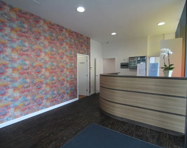 Chrisp Street Dental Centre - Dental clinic in London